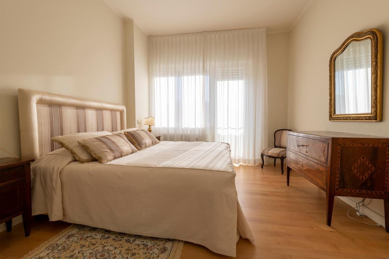 פסארו Casa Gramsci Luxury Apartment מראה חיצוני תמונה